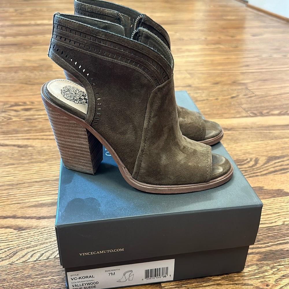 Vince Camuto, suede bootie